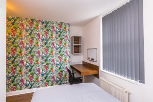 Bedroom B – 52 Leazes Terrace, Flat 6, Newcastle upon Tyne, NE1 4LY