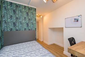 Bedroom A – 14 Leazes Terrace, Flat 1, Newcastle upon Tyne, NE1 4LY
