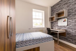 Bedroom B – 14 Leazes Terrace, Flat 5, Newcastle upon Tyne, NE1 4LY